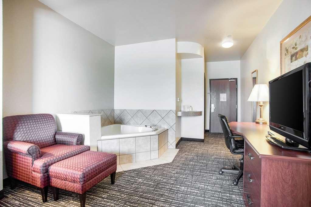 Quality Inn Parsons North Cameră foto
