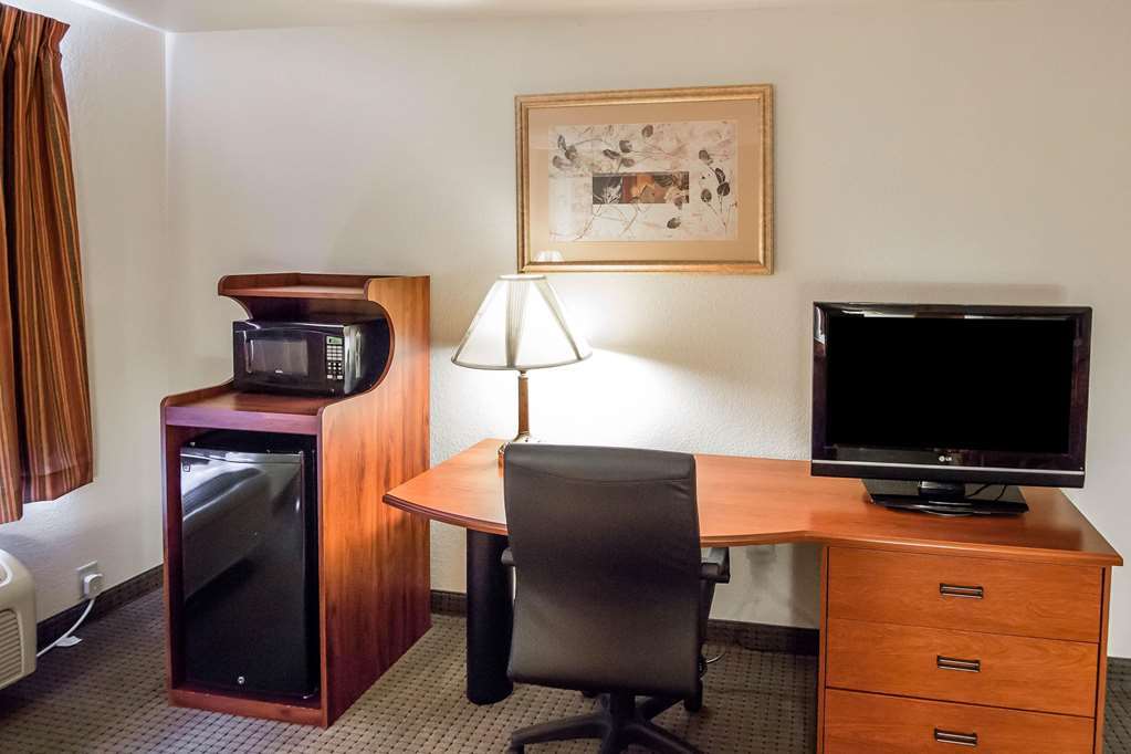Quality Inn Parsons North Cameră foto